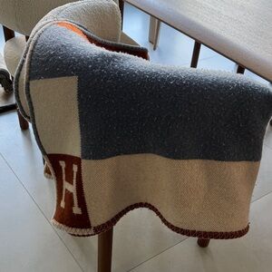 Luxury Wool Blanket with H Logo